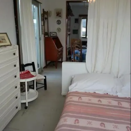 Aegean Traditional In Athens Riviera * Sounion